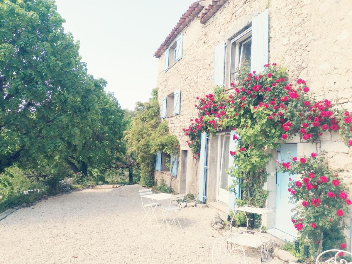 Bastide Provencale Les Muriers D'Engaspaty Seillans Exteriör bild